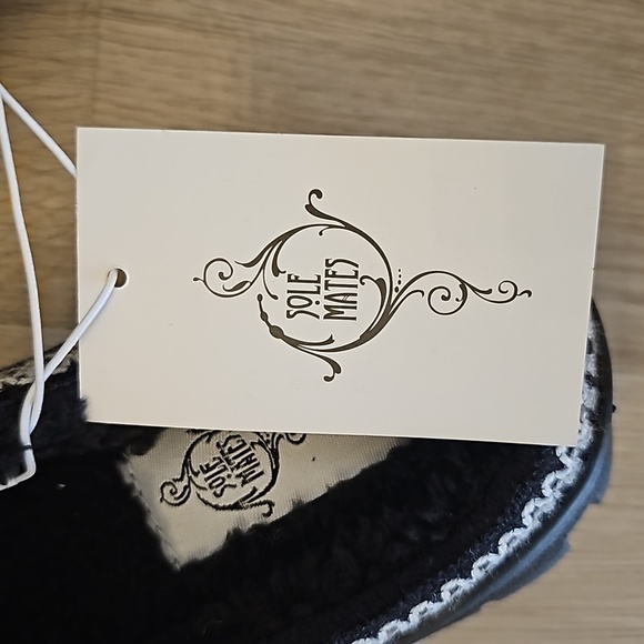 NWT Soul Mates Open Heel Black  Slipper w Crotchet Trim. Size 9 - Picture 8 of 8